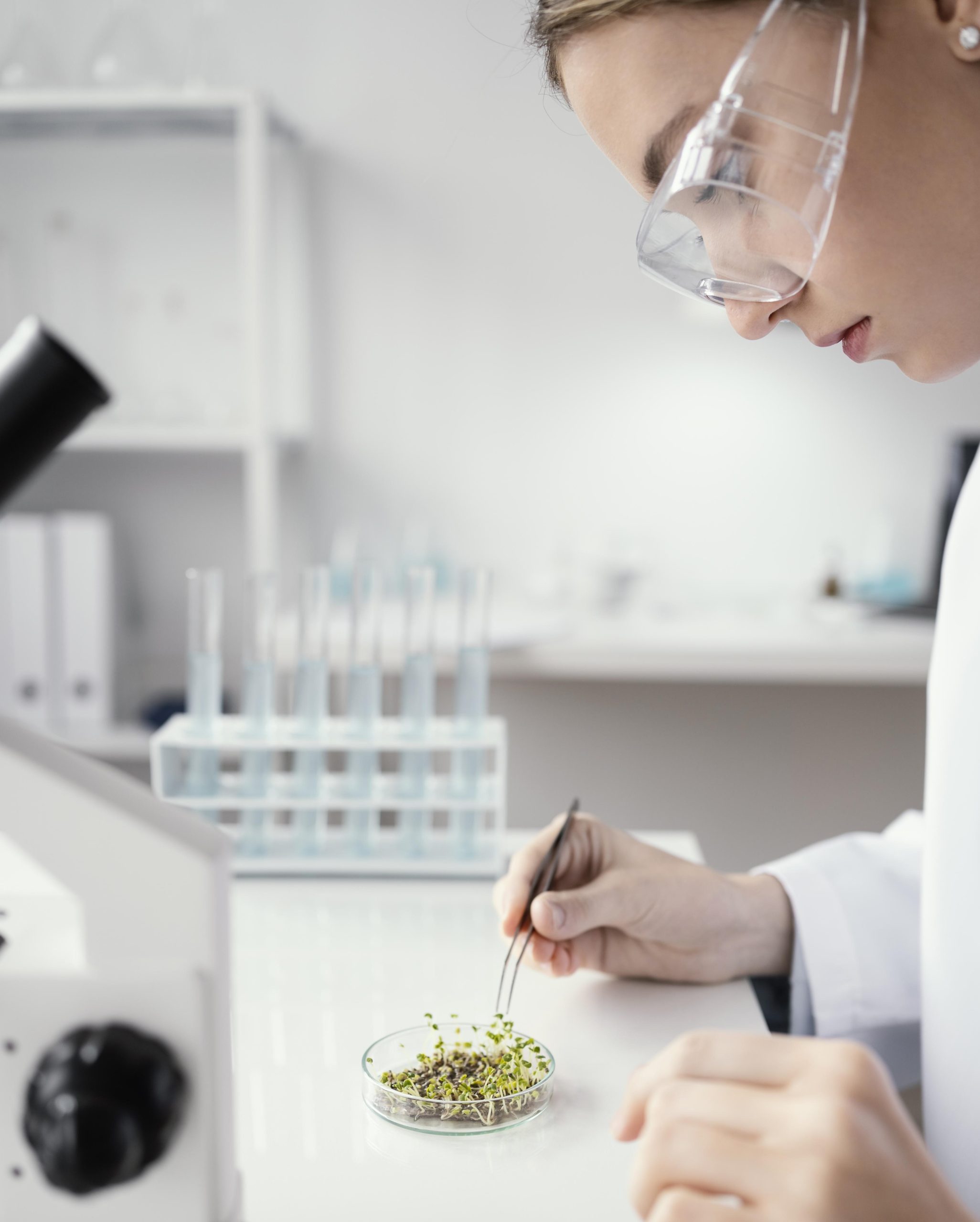 close-up-scientist-holding-tweezers